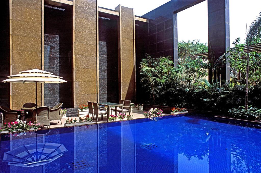 Radisson Noida Hotel Ngoại thất bức ảnh