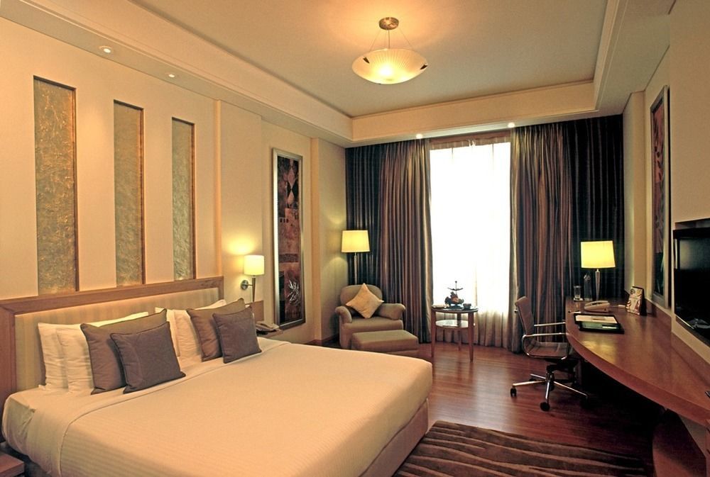 Radisson Noida Hotel Phòng bức ảnh