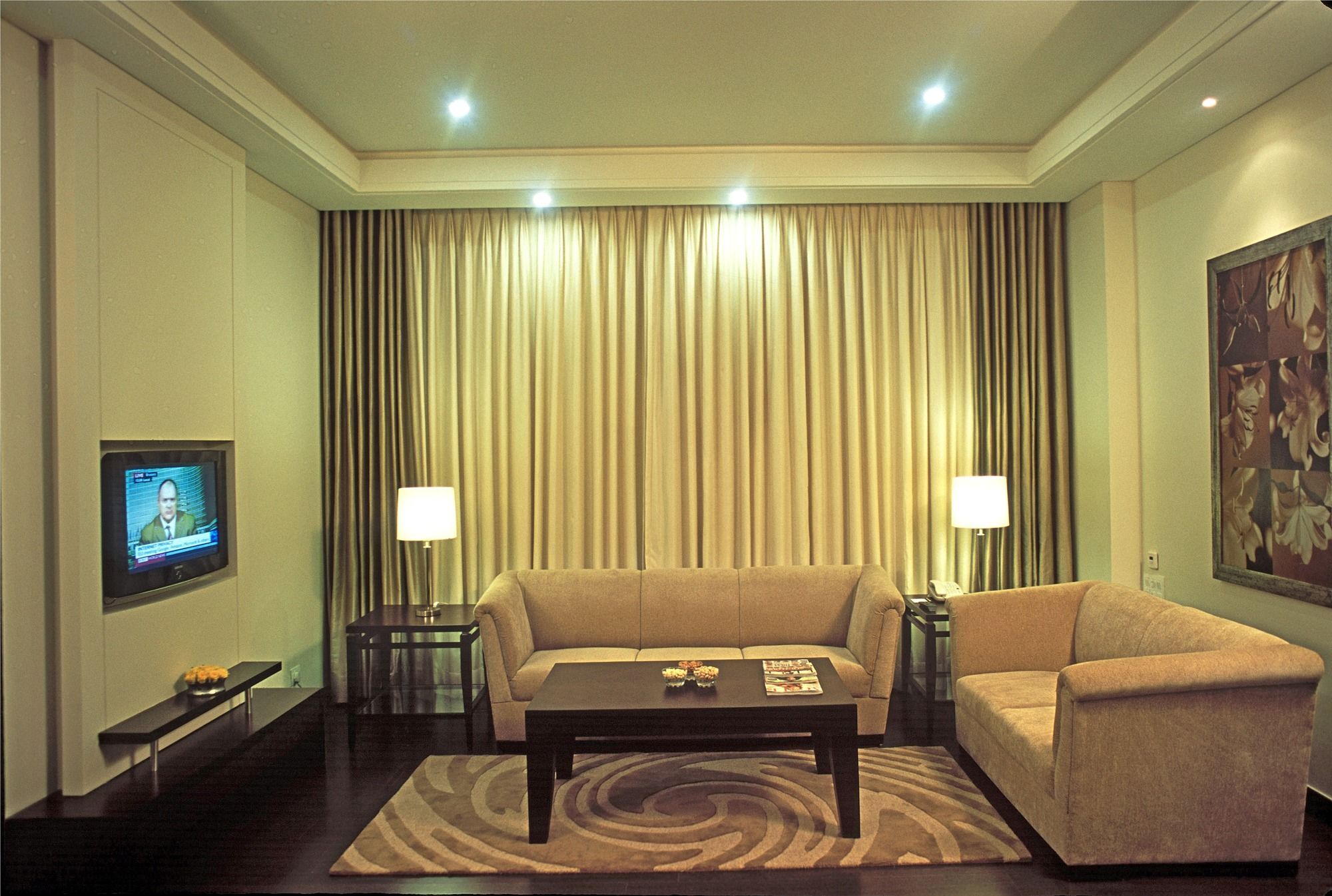 Radisson Noida Hotel Ngoại thất bức ảnh