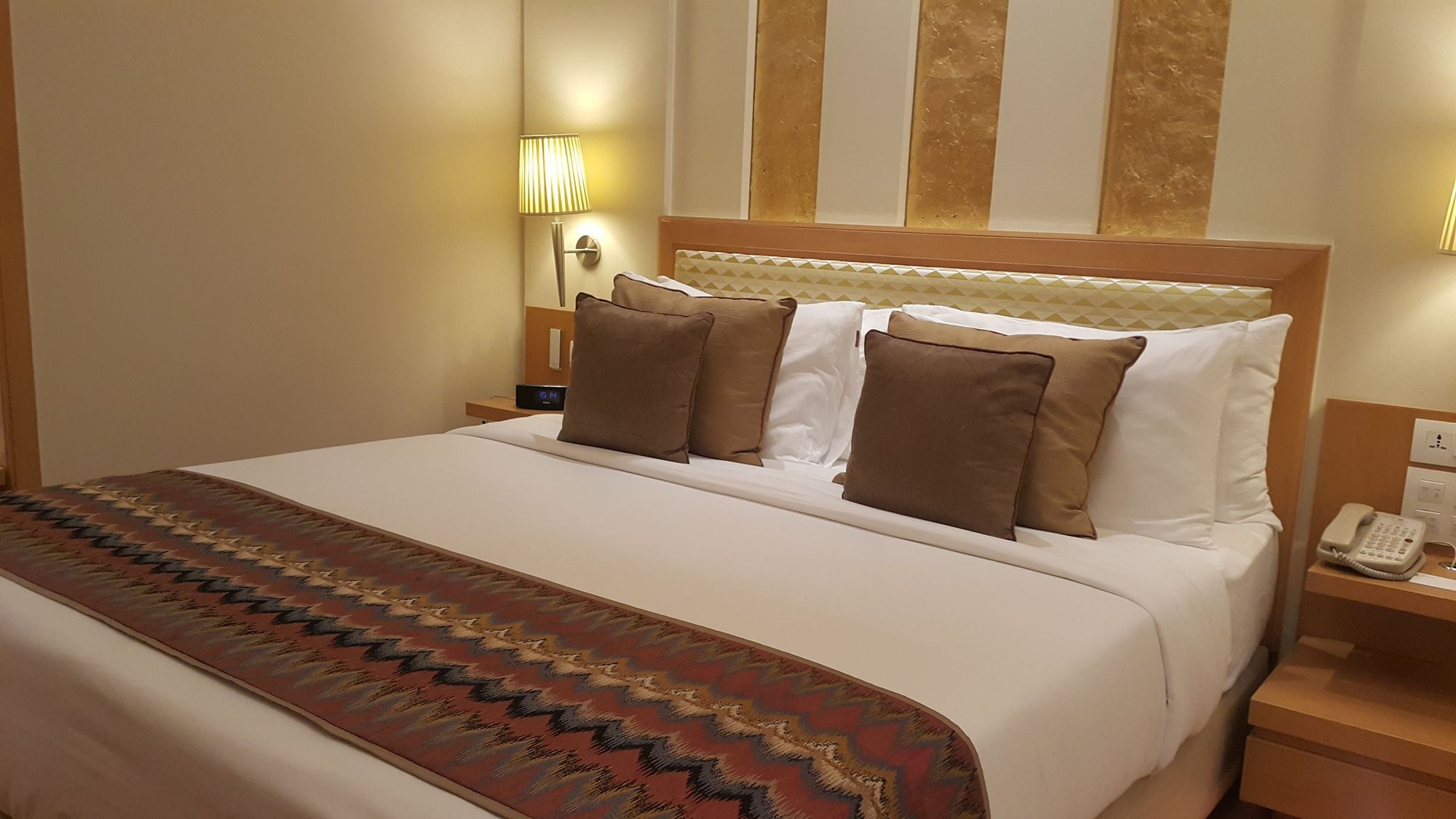 Radisson Noida Hotel Ngoại thất bức ảnh