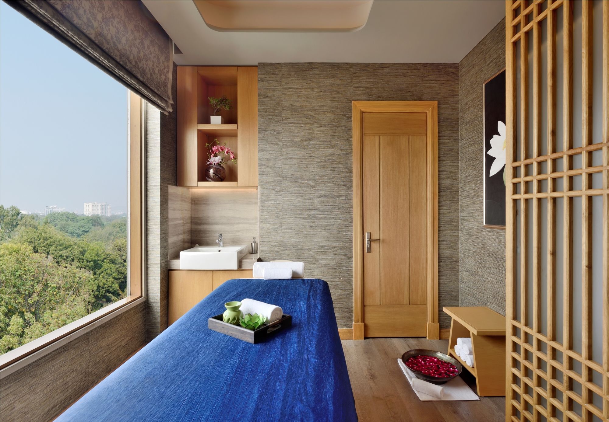 Radisson Noida Hotel Ngoại thất bức ảnh