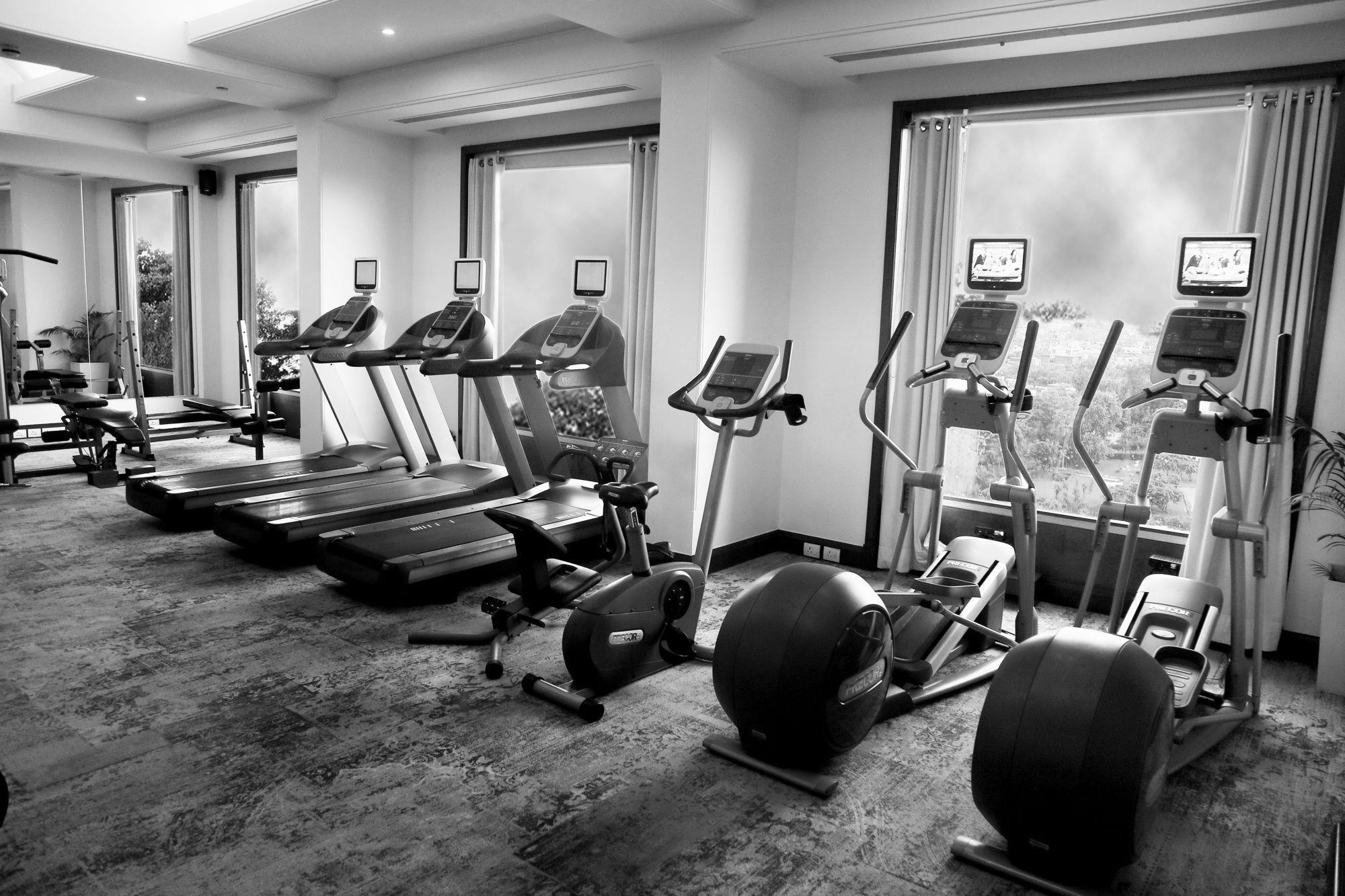 Radisson Noida Hotel Ngoại thất bức ảnh